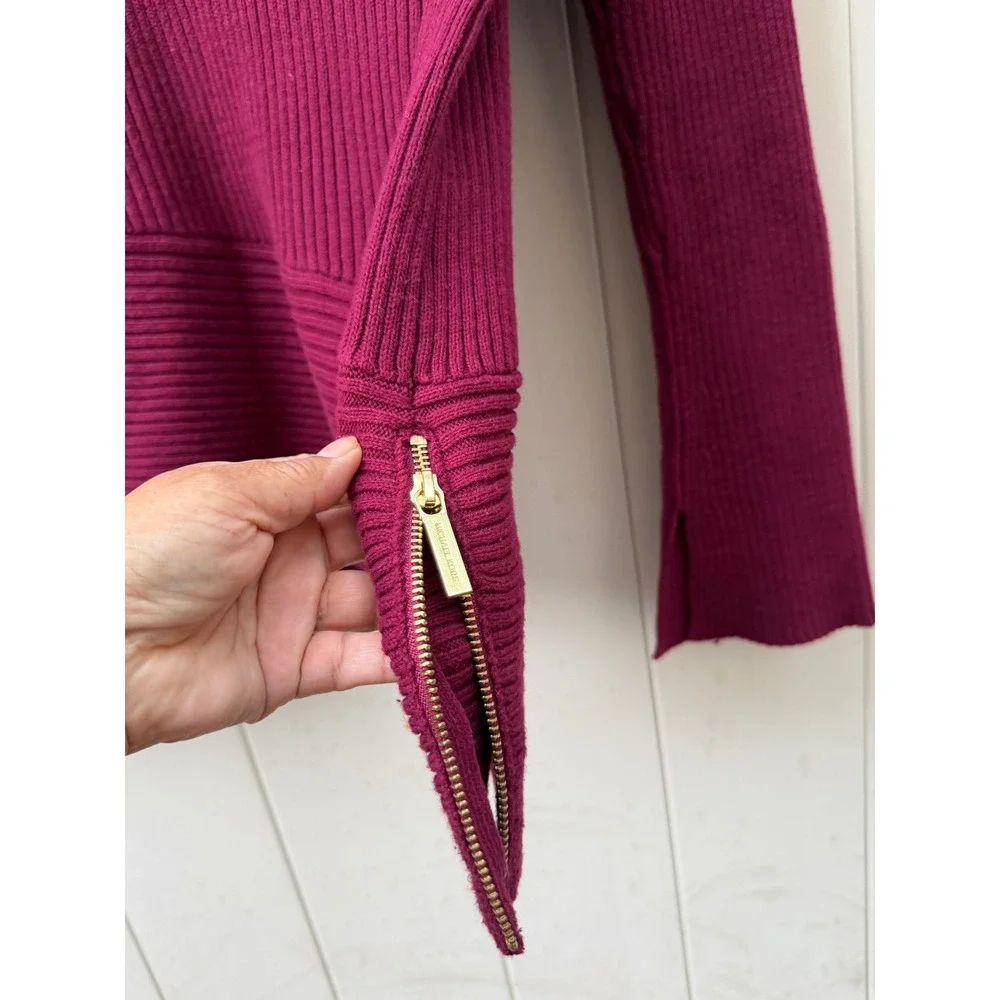 Michael Michael Kors Magenta Ribbed Asymmetrical Zip Hem Sweater Medium